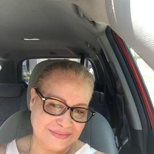 Meet your Posher, Dignora